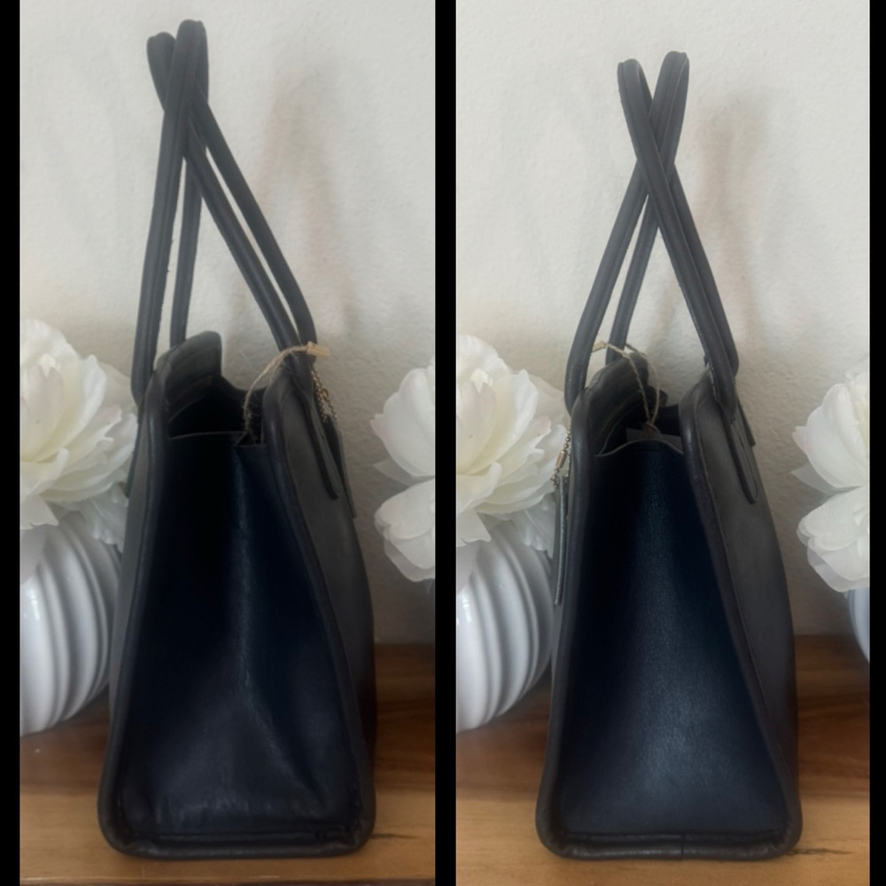 Vintage Coach Small Navy Dinky NYC Tote, 9685 - Picture 3 of 8